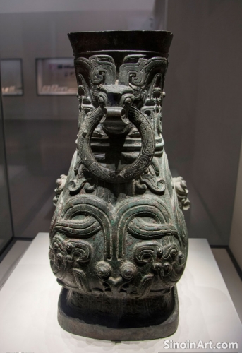 Bronze Ware and Ancient Chinese Understanding of Astronomy: Maps of the Sky and the Measurement of Time