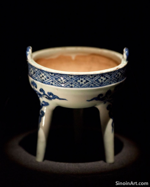Monochrome Glazes During the Yuan Dynasty